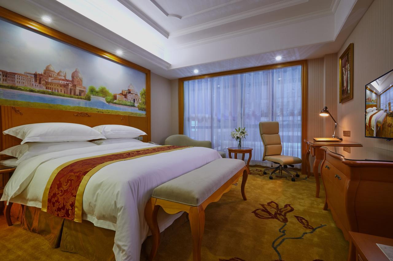 Venus International Hotel Shanghai South Shenjiang Road 외부 사진