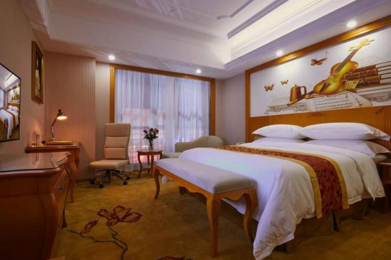 Venus International Hotel Shanghai South Shenjiang Road 외부 사진